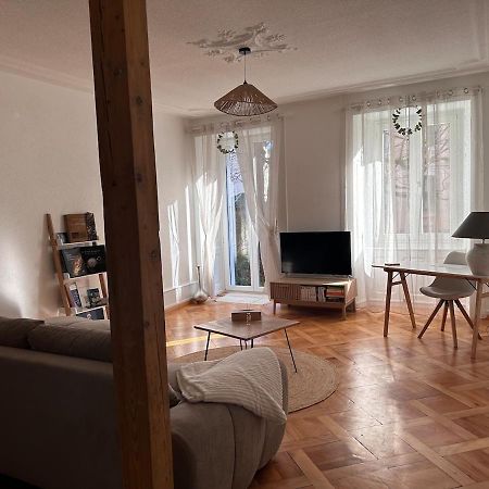 Heure Cosy Apartment La Chaux De Fonds Bagian luar foto